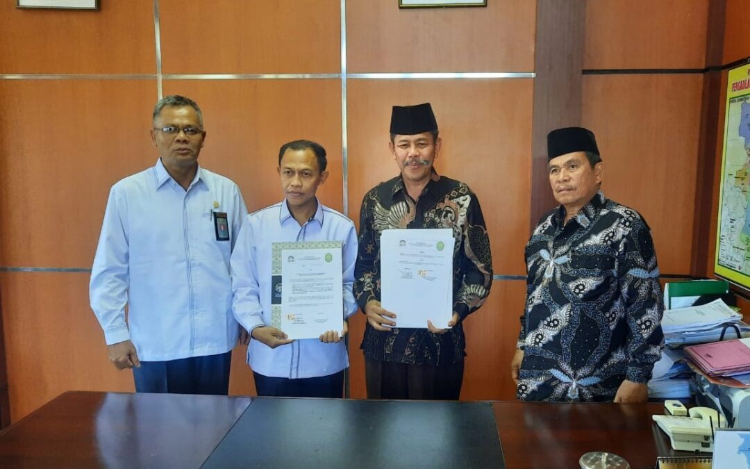 FAKULTAS SYARIAH LAKUKAN MOU DAN MOA DENGAN PENGADILAN AGAMA LUBUK SIKAPING