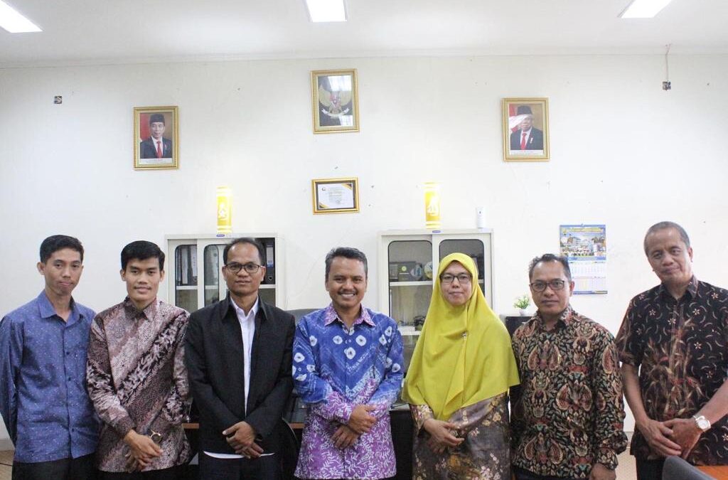 Mahasiswa Asal Kamboja Kunjungi FEBI UIN Mahmud Yunus Batusangkar