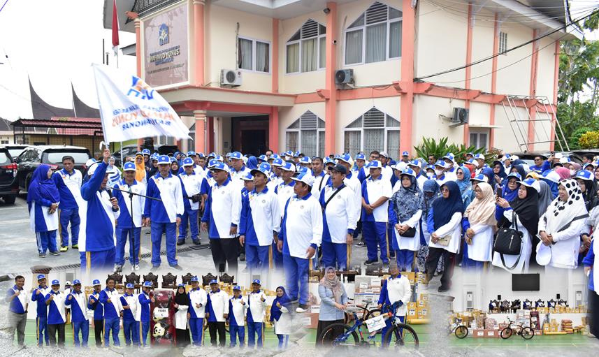 UIN MY Batusangkar Meriahkan Milad Ke-25 dengan Gerak Jalan Bersama