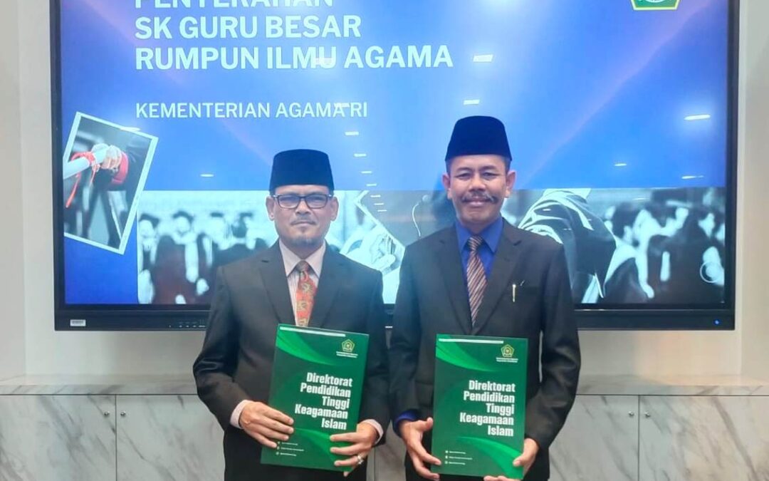 Dua Dosen Terbaik UIN Mahmud Yunus Batusangkar Raih Gelar Profesor Dalam Ilmu Fikih & Ilmu Ekonomi Syariah