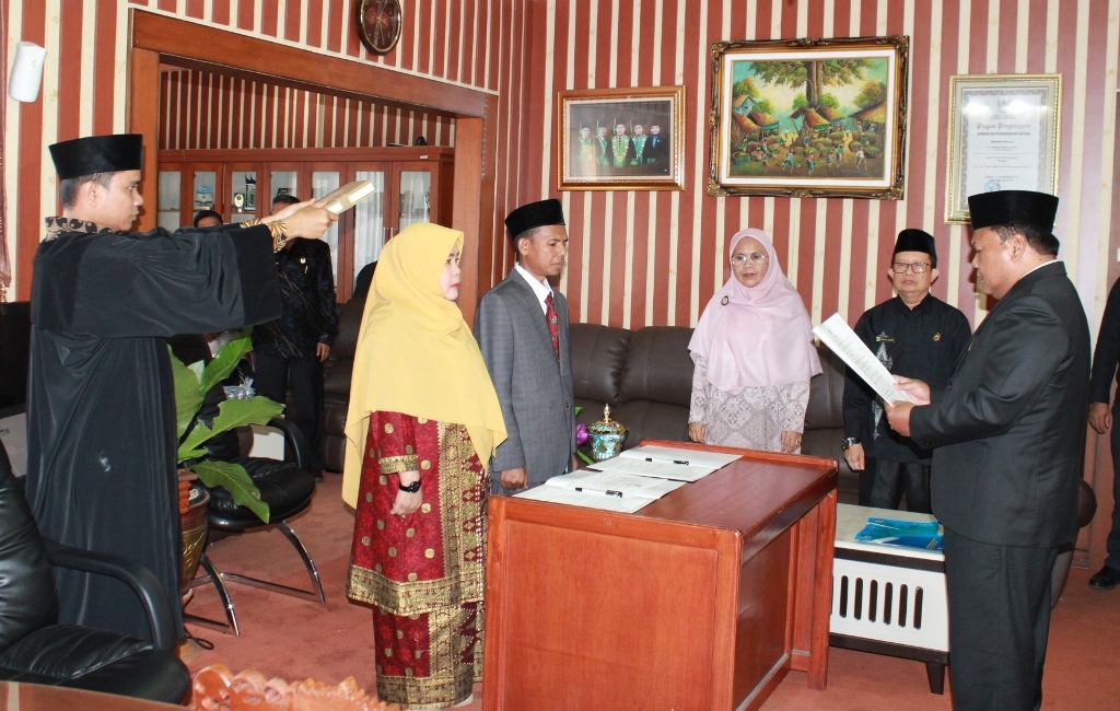 Biro UAPK UIN Mahmud Yunus Batusangkar, Lantik 1 Orang Pejabat Administrator dan Satu Pengawas
