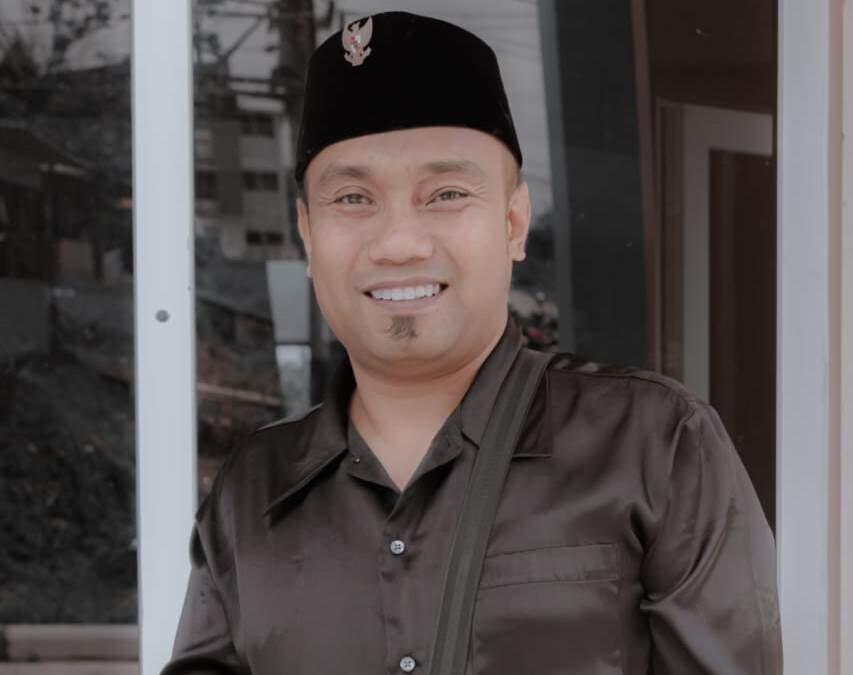 Strategi Live Streaming pada Festival Randai Hybrid Kota Sawahlunto dalam Memeberikan Tontonan Pertunjukan yang Maksimal. Peneliti Oleh: Riki Rikarno