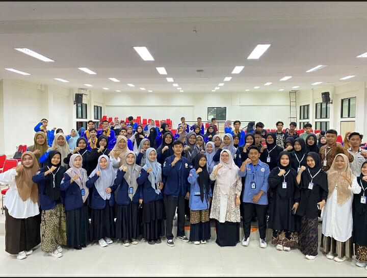 Kegiatan Workshop Desain Grafis oleh Mahasiswa HMPS Manajemen Bisnis Syariah