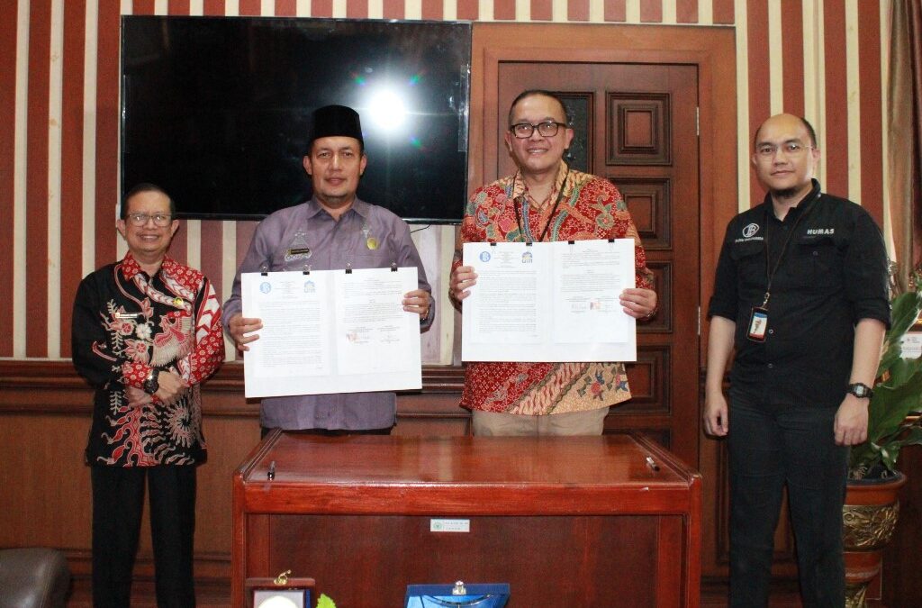 Tingkatkan Kualitas Pendidikan, Bank Indonesia Salurkan Beasiswa 600 Juta Kepada Mahasiswa UIN Mahmud Yunus Batusangkar