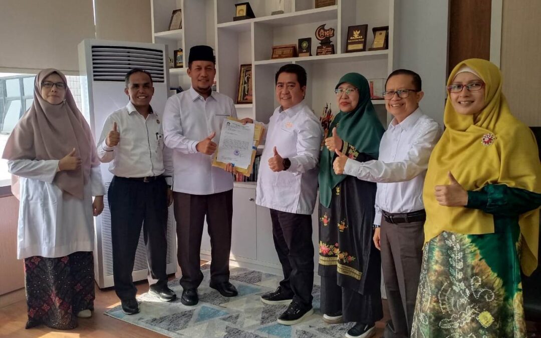 Rektor & Senat Serahkan Dokumen Calon Rektor UIN Mahmud Yunus Batusangkar ke Menteri Agama