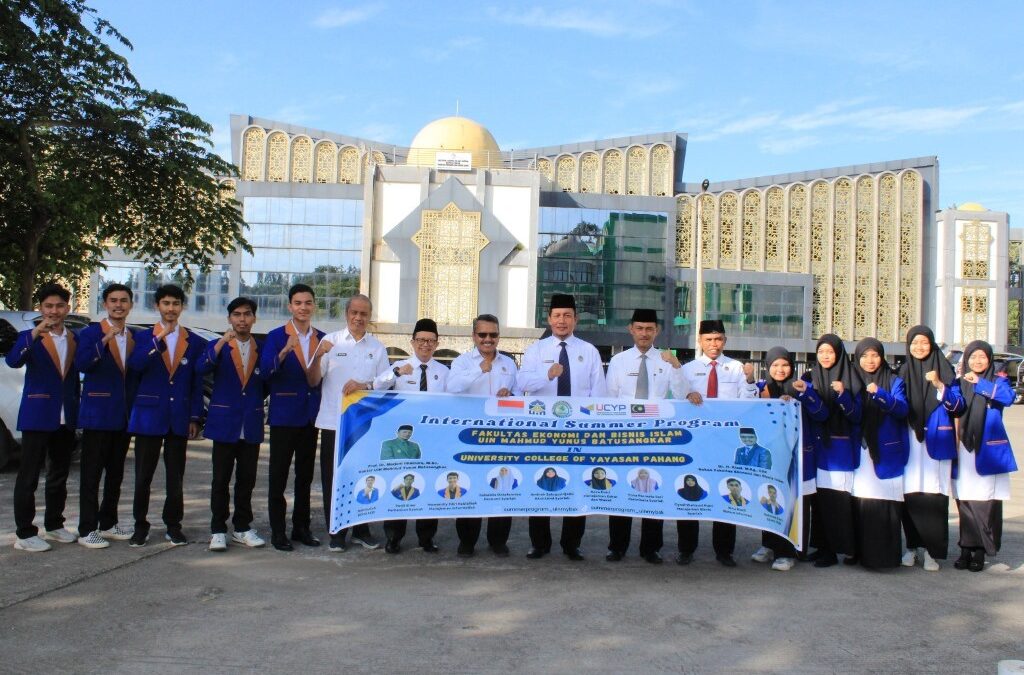 10 Mahasiswa Terbaik FEBI UIN Mahmud Yunus Batusangkar, Ikuti International Summer Program di Universitas College Of Yayasan Pahang Malaysia.