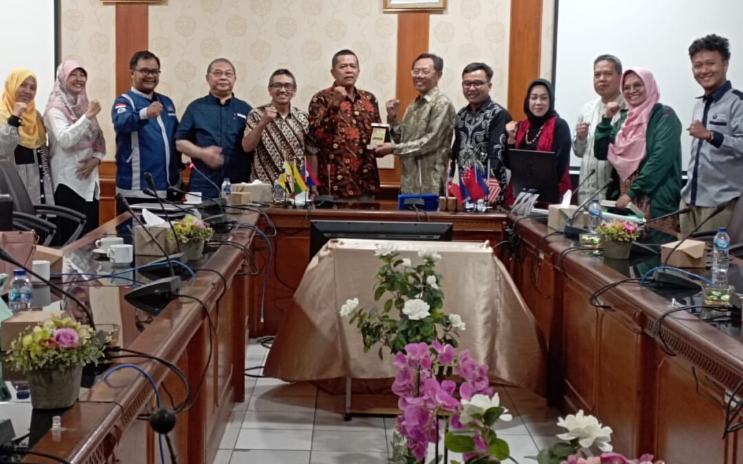 Tingkatkan Kualitas Kurikulum Melalui Benchmarking, MPI UIN Mahmud Yunus Batusangkar Kunjungi Kampus Ternama di Indonesia