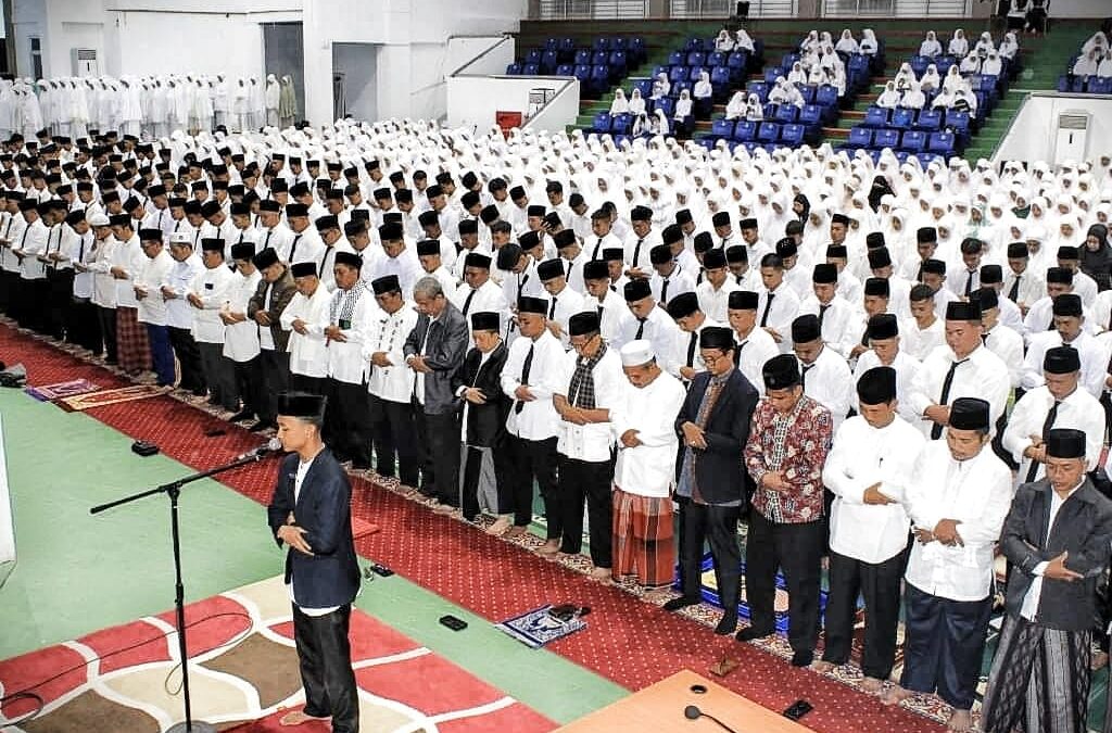 Subuh Mubarak UIN Mahmud Yunus Batusangkar: Sambut Mahasiswa Baru dengan Kearifan Lokal dan Nilai-Nilai Keislaman