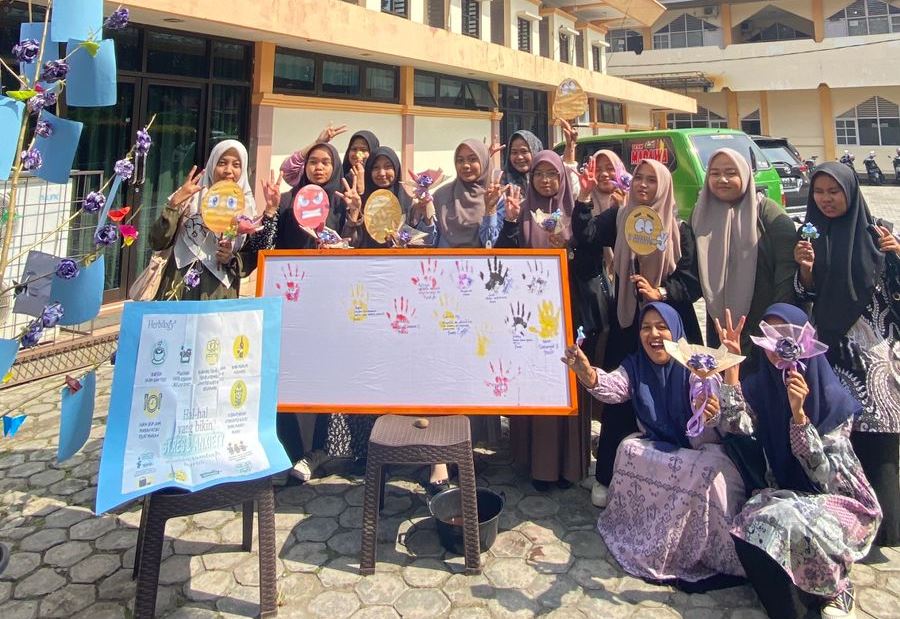 Peringati Hari Kesehatan Mental, Prodi Psikologi Islam UIN Mahmud Yunus Batusangkar Berikan Edukasi