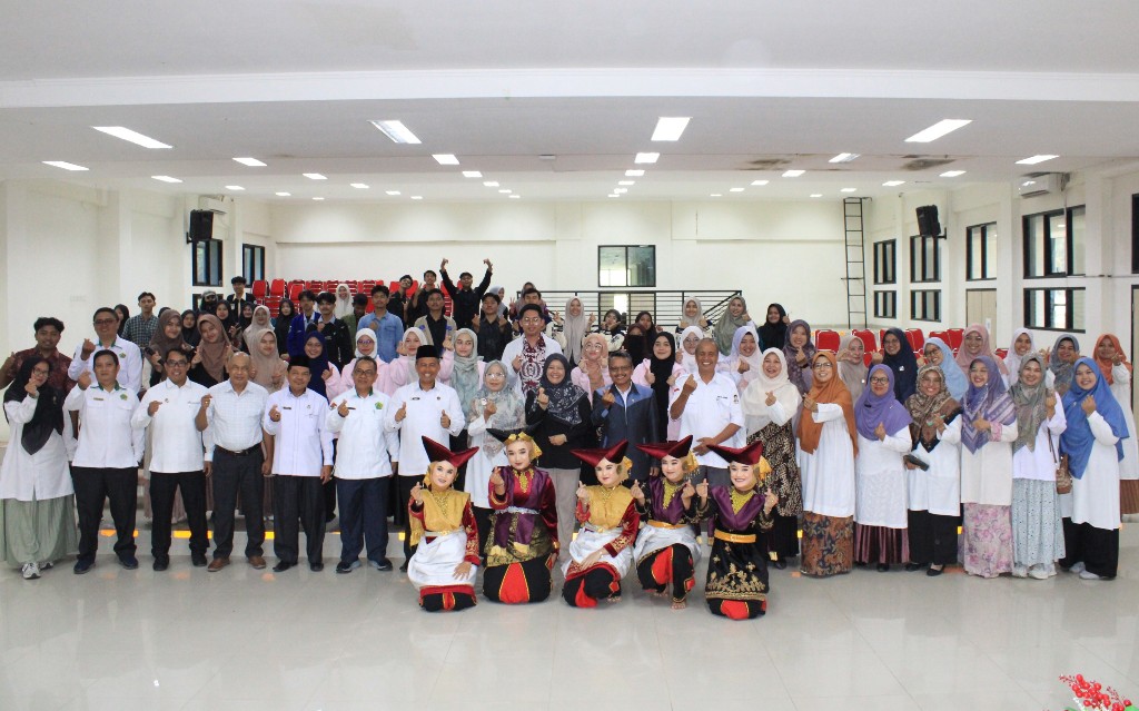 Edu Tour Camp FEBI UIN Mahmud Yunus Batusangkar Resmi Dibuka, Gaungkan Semangat Global dari Kampung