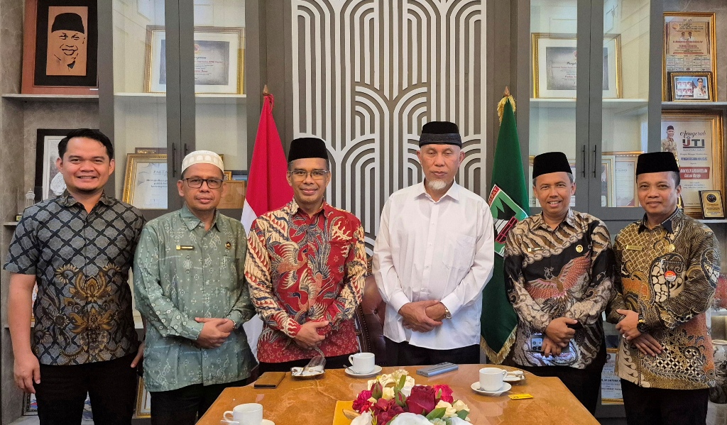 Pererat Hubungan Kelembagaan, Rektor UIN Mahmud Yunus Batusangkar Sambangi Gubernur Sumbar