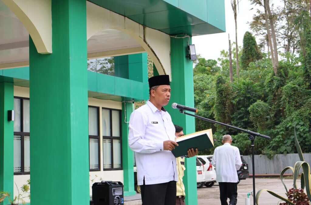 UIN Mahmud Yunus Batusangkar Gelar Upacara Harkitnas 2025 dengan Penuh Khidmat