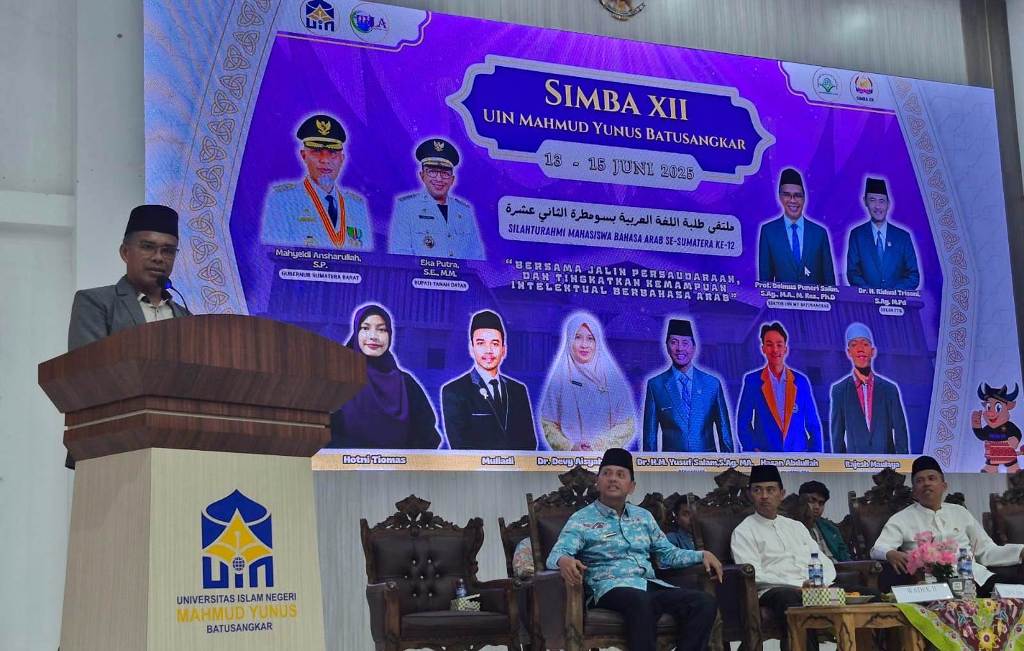 Silaturahmi Mahasiswa Bahasa Arab (SIMBA) Ke-12 Se-Sumatera Resmi Di Buka Rektor UIN Mahmud Yunus Batusangkar