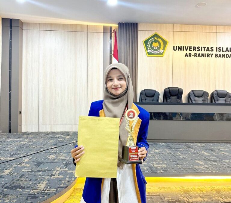 Gema Puisi dari Batusangkar Menyapa Aceh! PGMI UIN Mahmud Yunus Batusangkar Raih Emas di IMPI IX Se-Sumatera