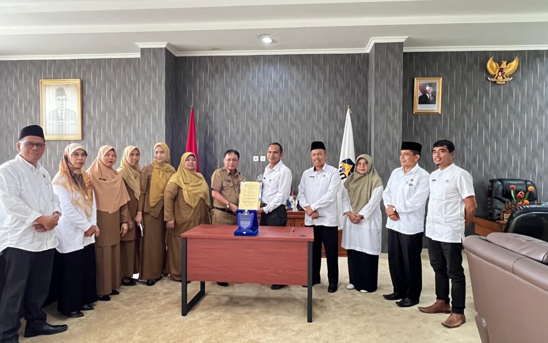 Pusbangkom UIN MY Batusangkar Teken Kerjasama Dengan BKPSDM Tanah Datar, Siap Cetak ASN Unggul
