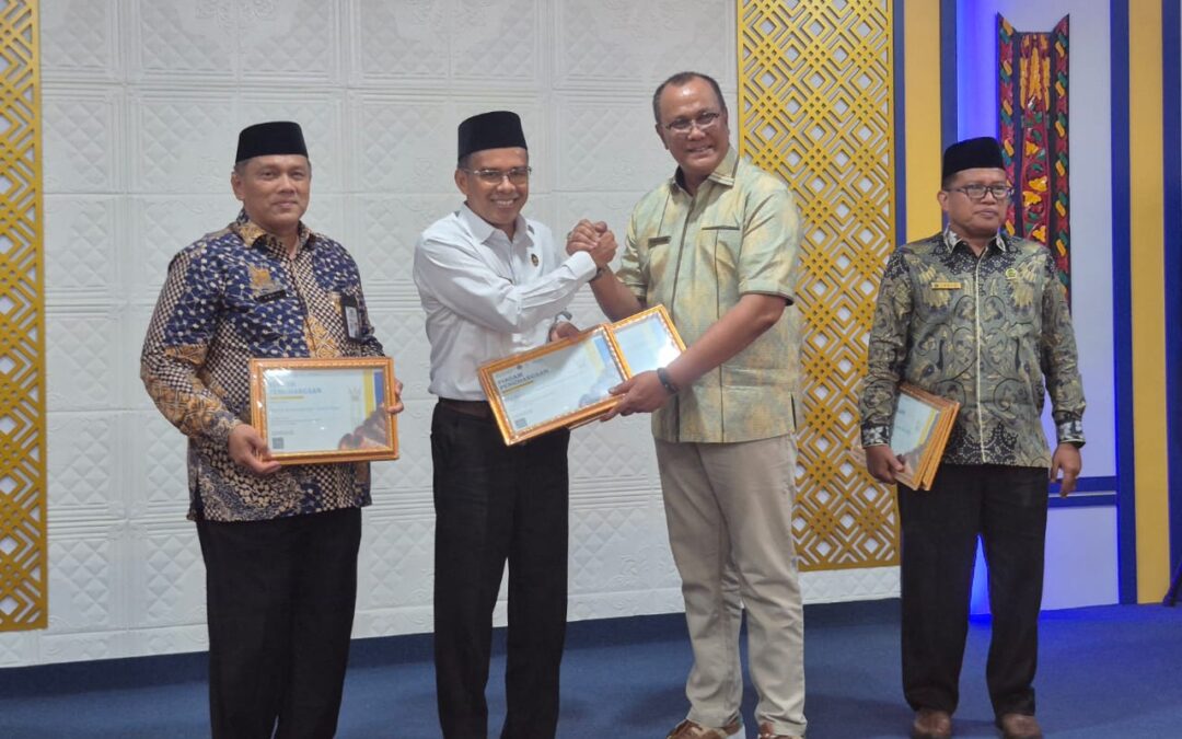 UIN Mahmud Yunus Batusangkar Raih Empat Sekaligus Penghargaan Bergengsi di Ajang KPPN Bukittinggi Awards 2025