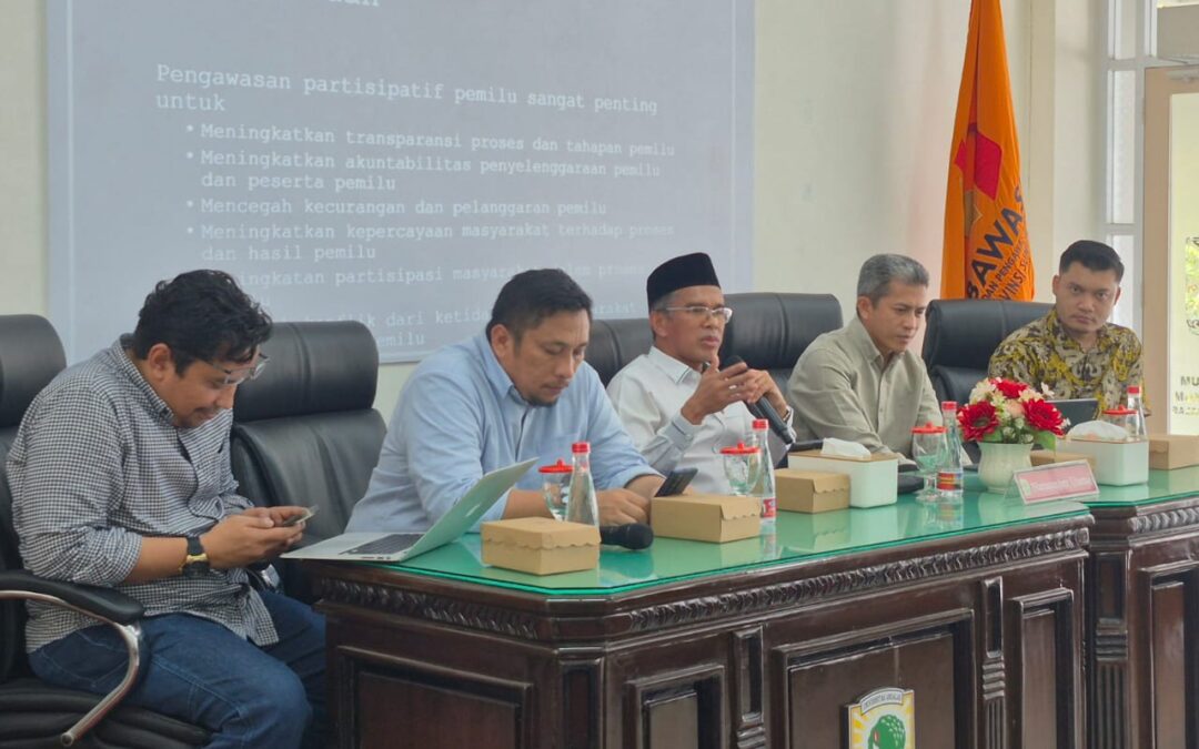 Prof. Delmus Puneri Salim Jadi Pemateri Utama FGD Evaluasi Tata Kelola Pengawas Pemilu Bersama Bawaslu RI