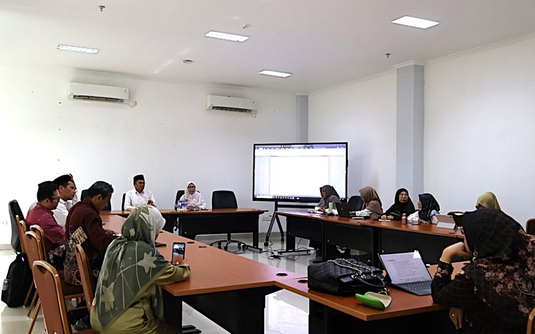 UIN MY Batusangkar Perkuat Kompetensi Global melalui Program Bahasa Arab dan Inggris untuk Mahasiswa dan Dosen