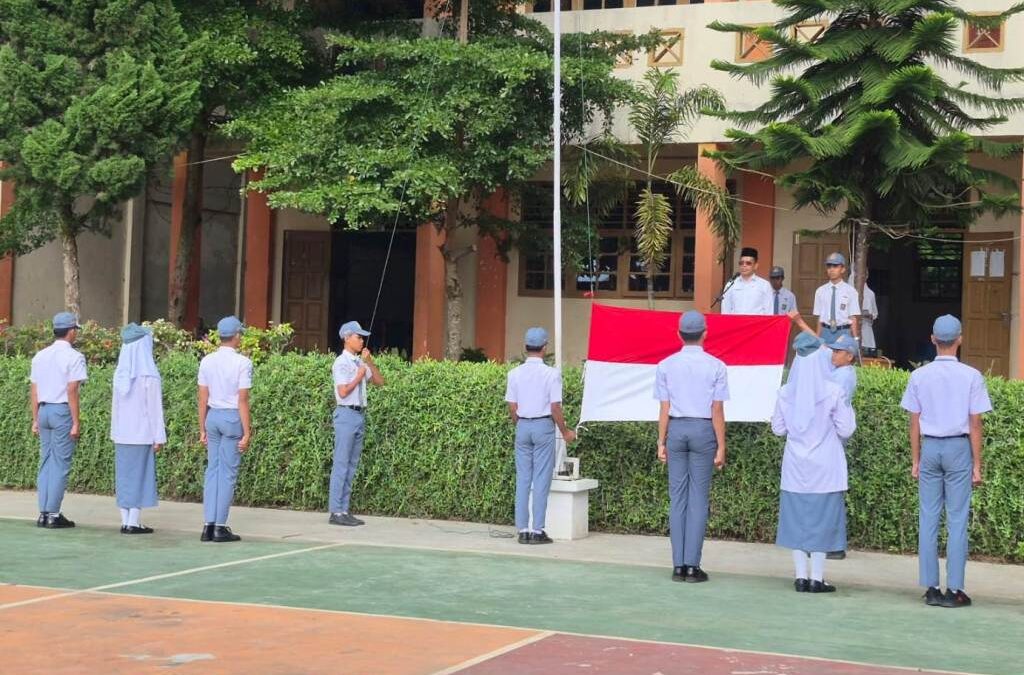 Rektor UIN Mahmud Yunus Batusangkar Motivasi 954 Siswa SMA N 1 Lintau Buo Utara, Mari Lanjutkan Pendidikan yang Lebih Tinggi