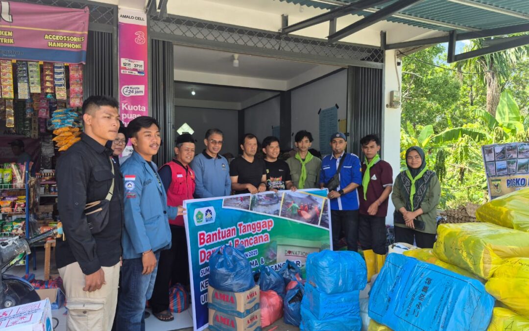 Rektor UIN Mahmud Yunus Batusangkar Salurkan Bantuan Kemenag RI dan UPZ UIN MY Batusangkar ke Daerah Terdampak Bencana di Sumatera Barat