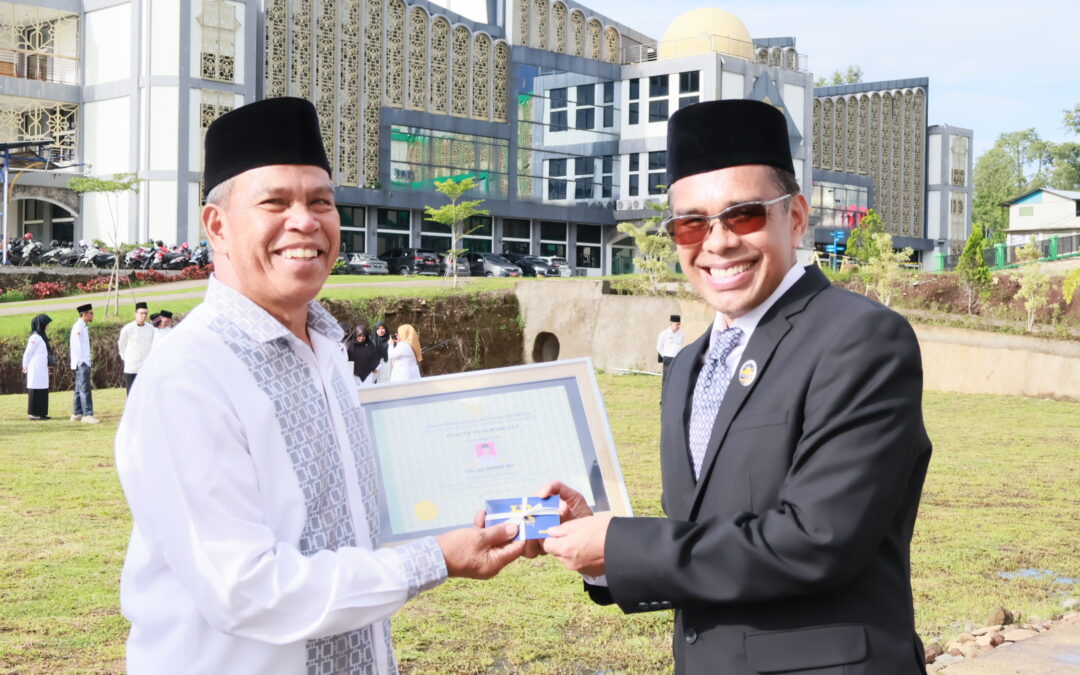 HAB ke-80 Jadi Ajang Refleksi, UIN Mahmud Yunus Batusangkar Beri Penghormatan untuk ASN Purnabakti dan Keluarga ASN Wafat