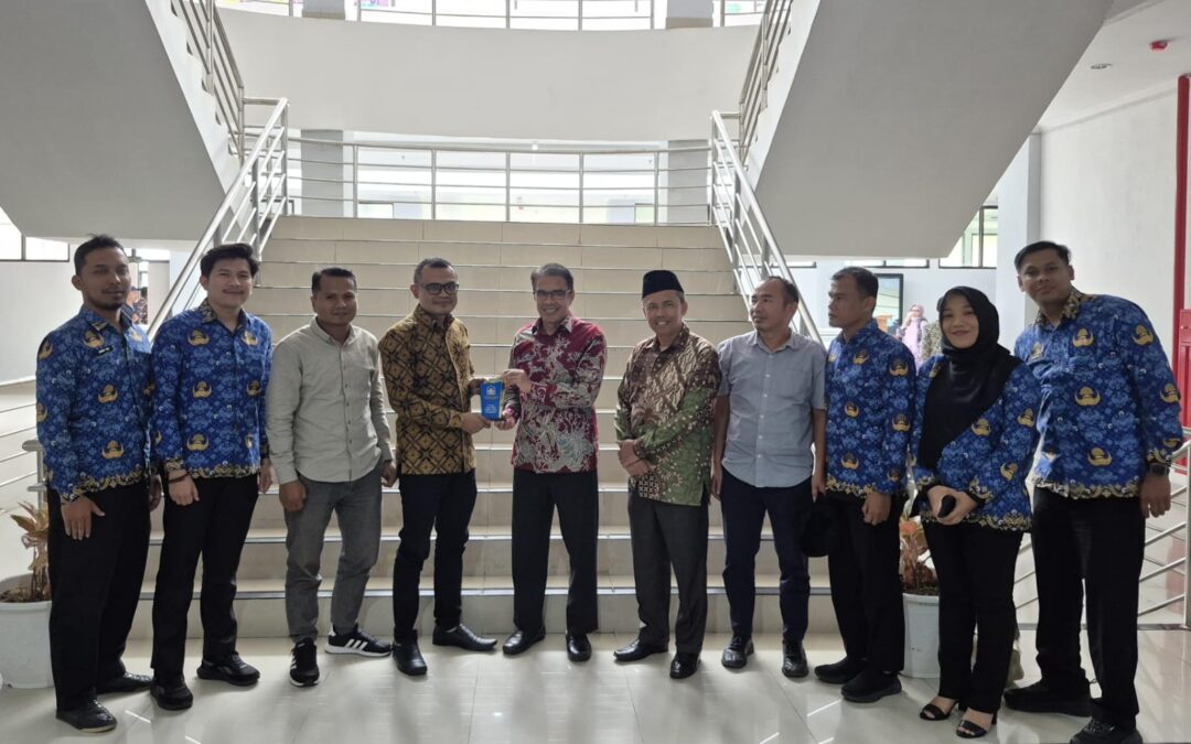 Perkuat Demokrasi, UIN Mahmud Yunus Batusangkar Siap Bersinergi Bersama Bawaslu Tanah Datar Awasi Pemilu