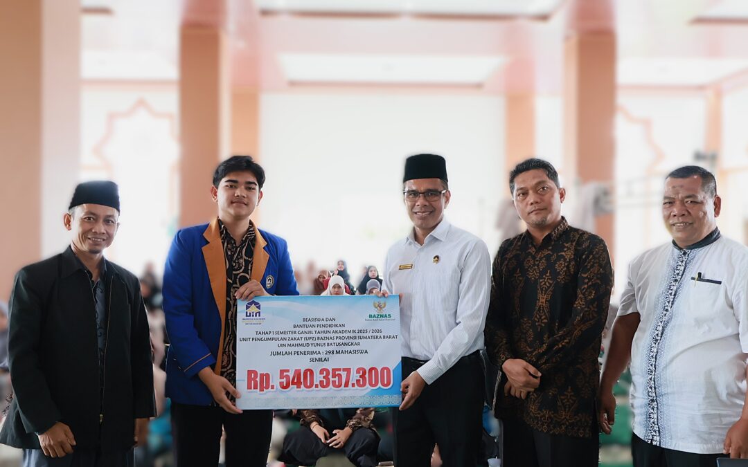 Rektor UIN MY Batusangkar Salurkan Beasiswa Baznas Provinsi Sumatera Barat Tahap I sebesar Rp540 Juta, Dorong  Mahasiswa Tingkatkan Prestasi