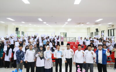 UIN MY Batusangkar Perkuat Komitmen Penerima KIP Kuliah, 200 Mahasiswa Tanda Tangani Kontrak Bersama Rektor