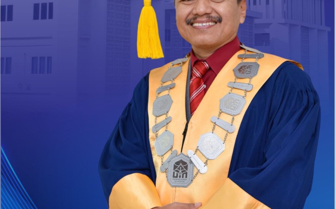 Prof. Dr. H. Rizal, M.Ag. CRP., SS Dikukuhkan sebagai Guru Besar UIN Mahmud Yunus Batusangkar, Tegaskan Penguatan Hukum Ekonomi Syariah dalam Paradigma Akad Kontemporer