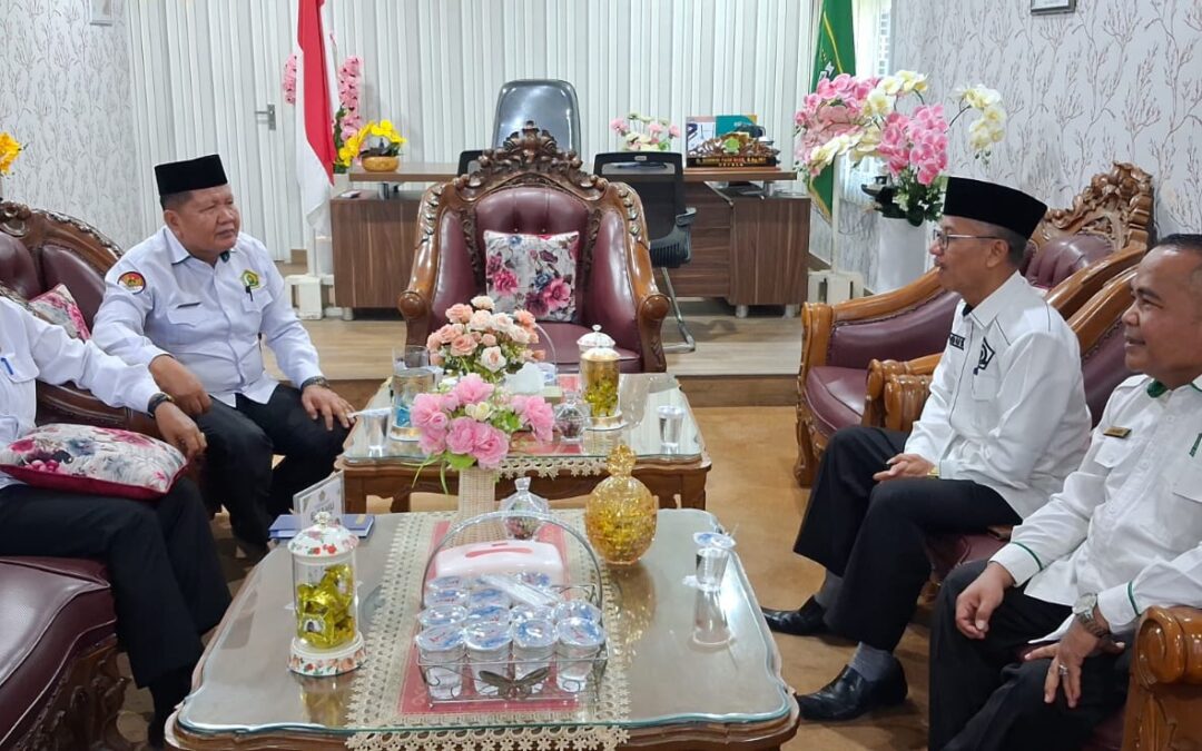 Perkuat Sinergi, UIN Mahmud Yunus Batusangkar dan Kemenag Tanah Datar Matangkan Persiapan Peringatan HUT RI ke-81 dan Milad ke-29