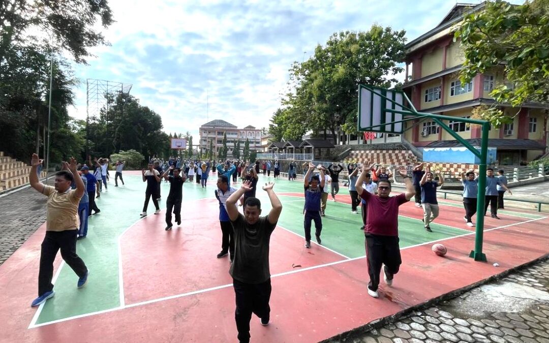 Senam Sehat Rutin Jadi Budaya Kerja UIN Mahmud Yunus Batusangkar, Wujudkan ASN Sehat, Produktif, dan Berkinerja Unggul