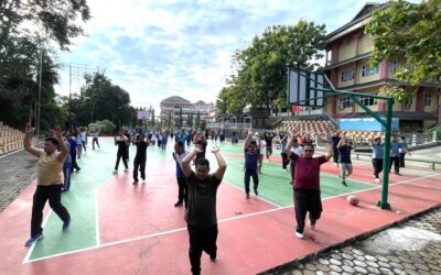 Senam Sehat Rutin Jadi Budaya Kerja UIN Mahmud Yunus Batusangkar, Wujudkan ASN Sehat, Produktif, dan Berkinerja Unggul